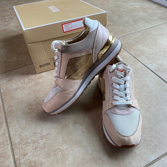 Michael Kors Billie Trainers - Picture 1 of 3